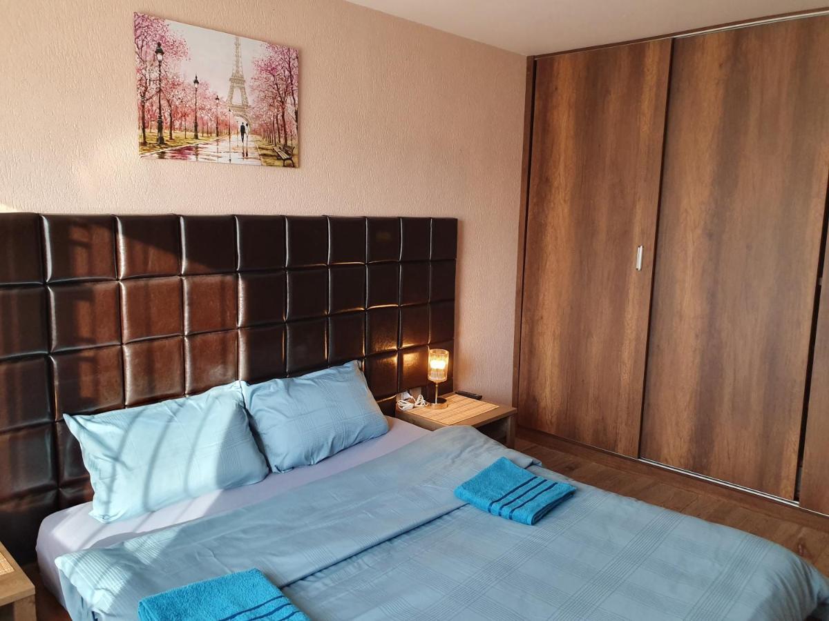 Central Apartament Cristian Arad Exterior foto